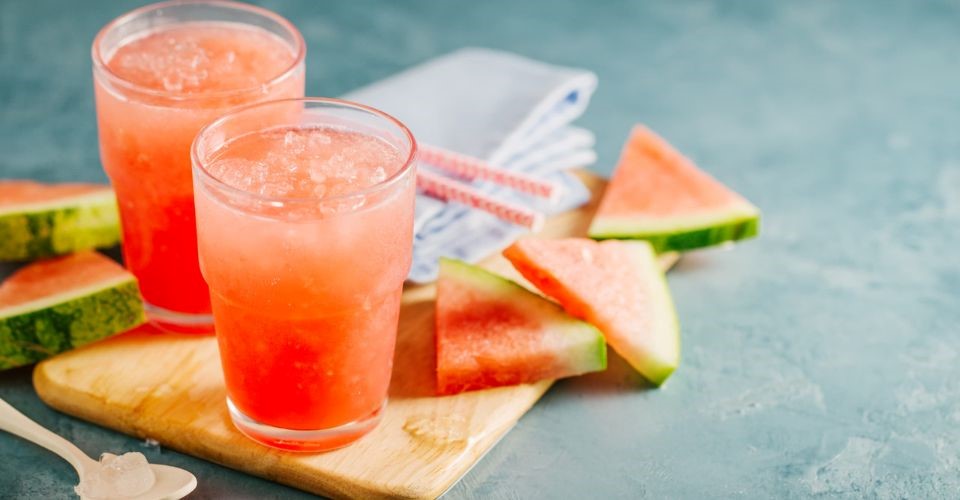 7 Best Cocktails With Red Bull You Can't Miss